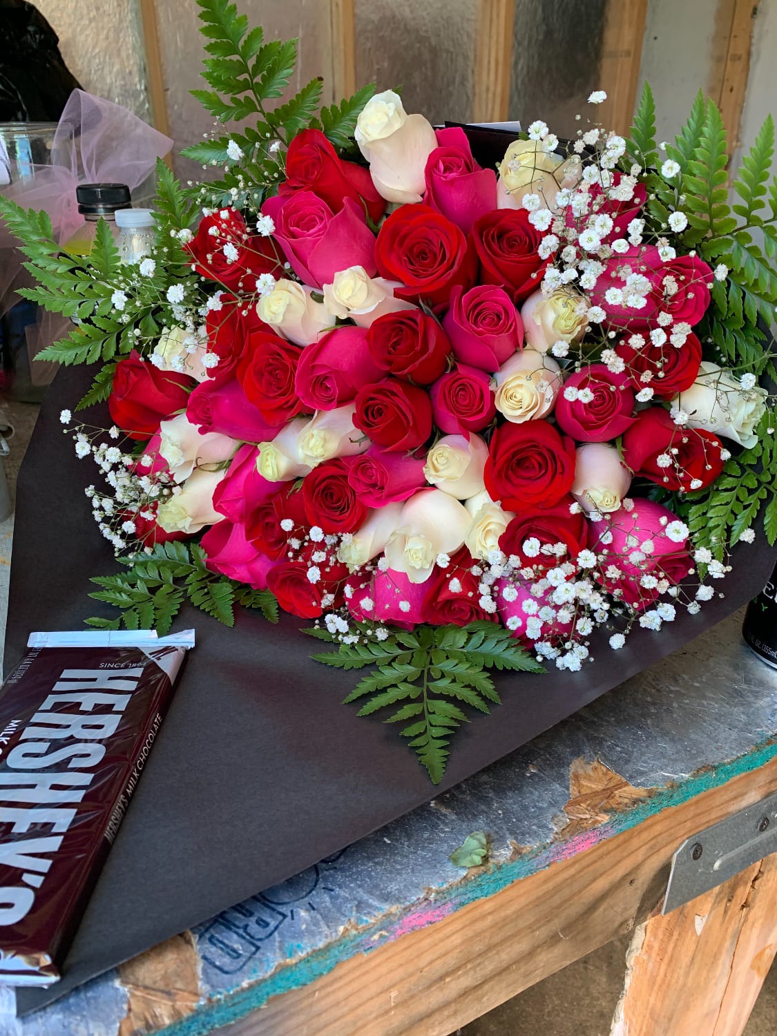 50 Roses Flower Buchon Bouquet